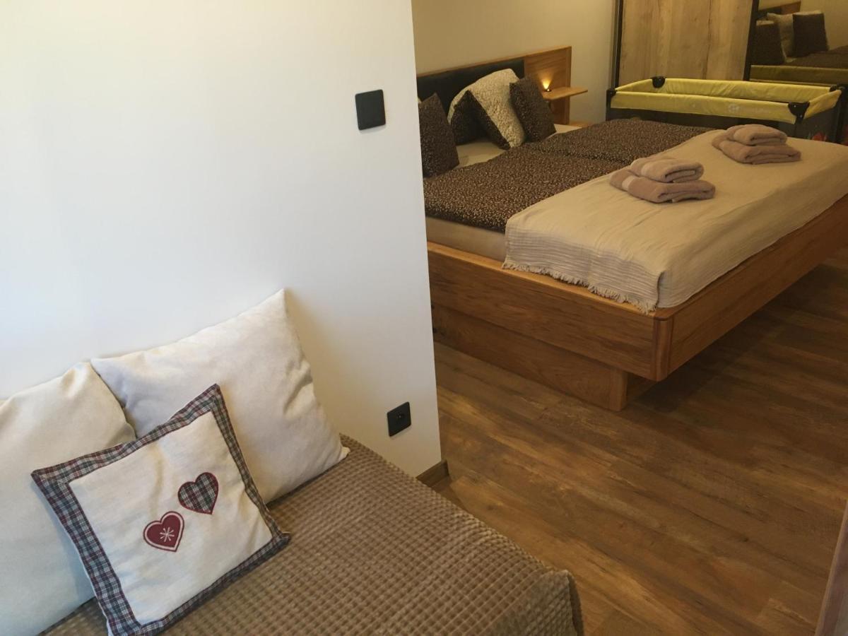 Apartman S Vyhladom Na Stity Ovruc 312 Strbske Pleso Bagian luar foto