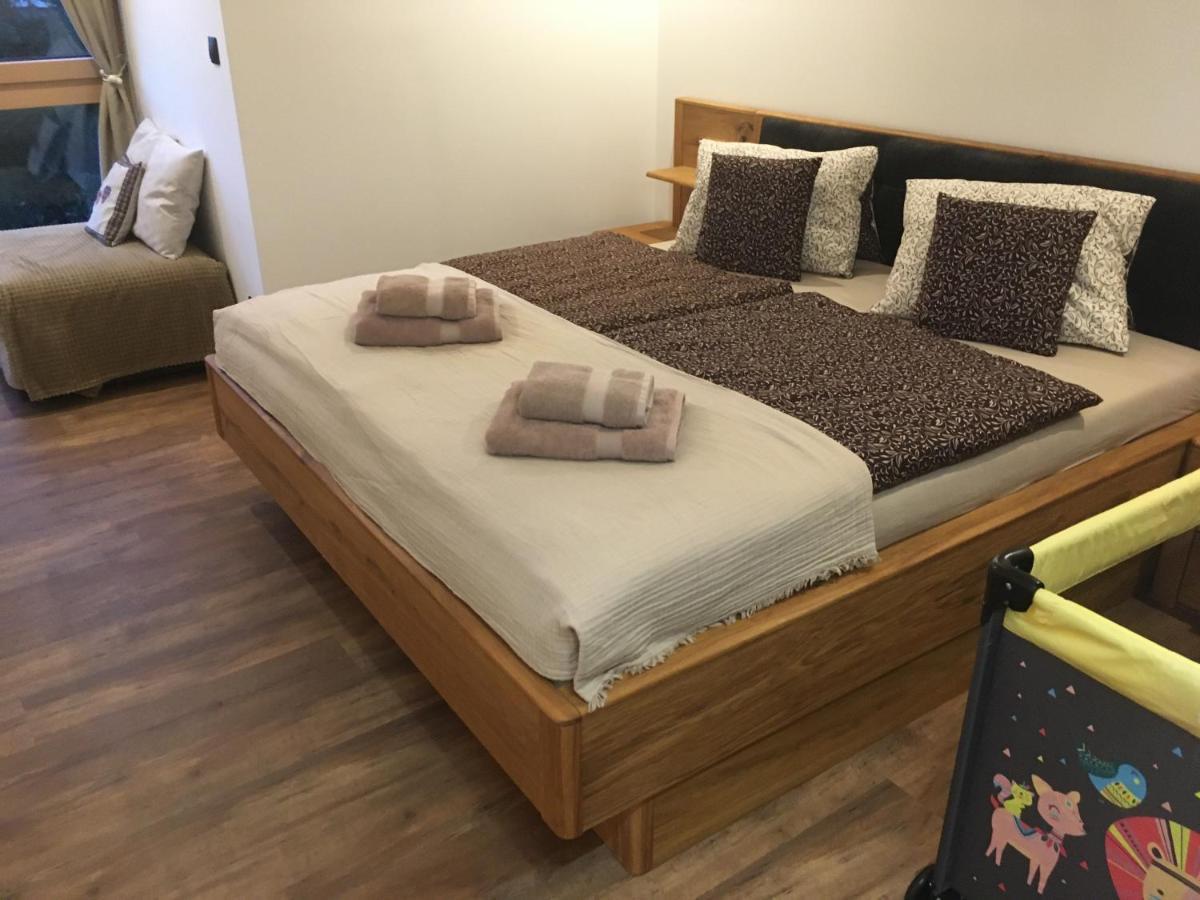 Apartman S Vyhladom Na Stity Ovruc 312 Strbske Pleso Bagian luar foto