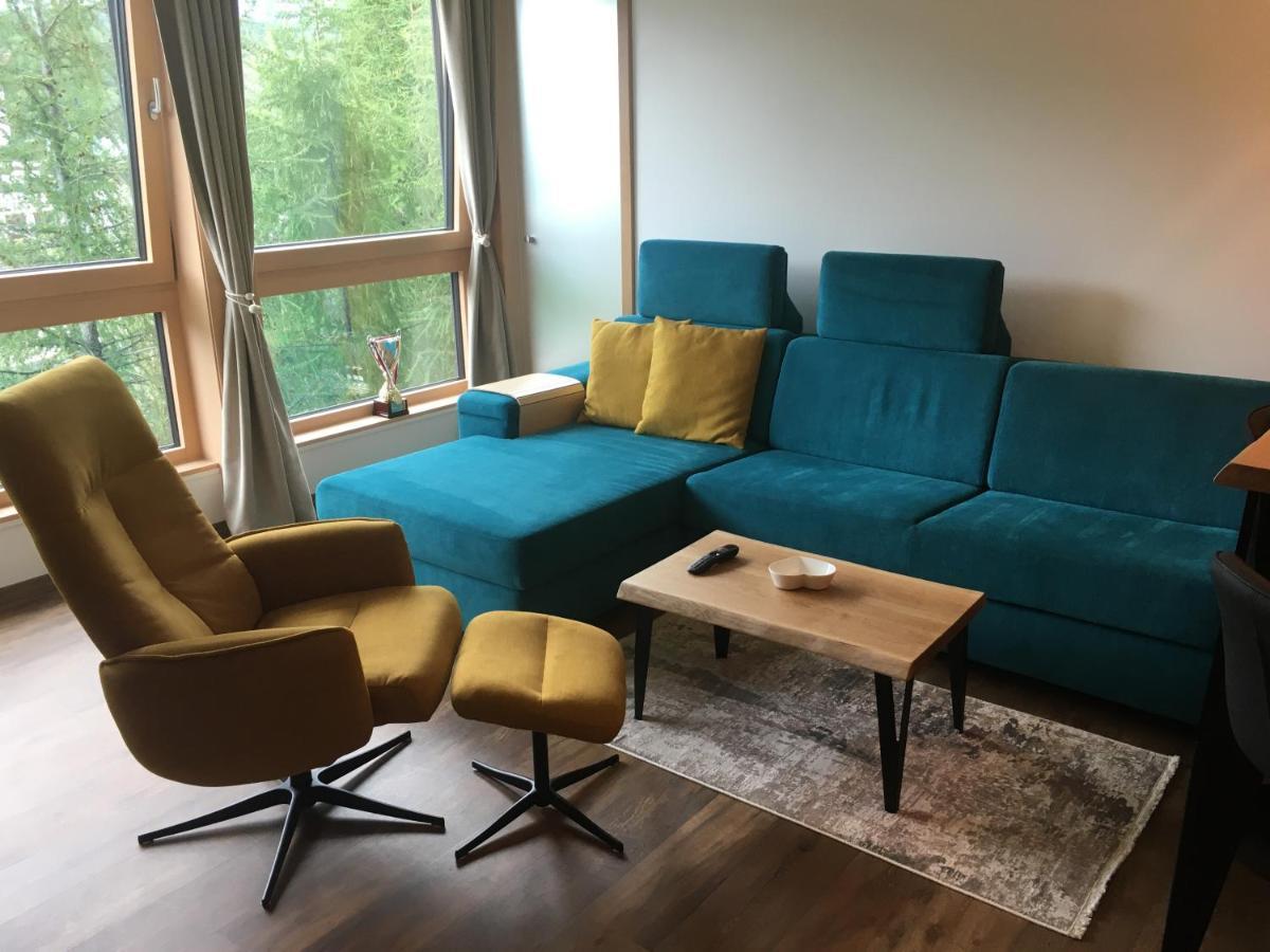 Apartman S Vyhladom Na Stity Ovruc 312 Strbske Pleso Bagian luar foto